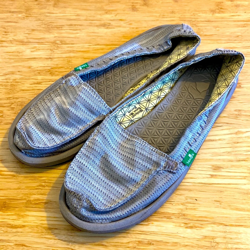 Sanuk Rasta Shoe - Picture 1 of 6